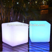 Cube LED étanche extérieur / jardin parfait